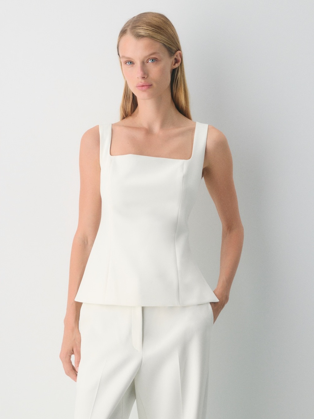 Aritzia Columnist Top - Eversential™